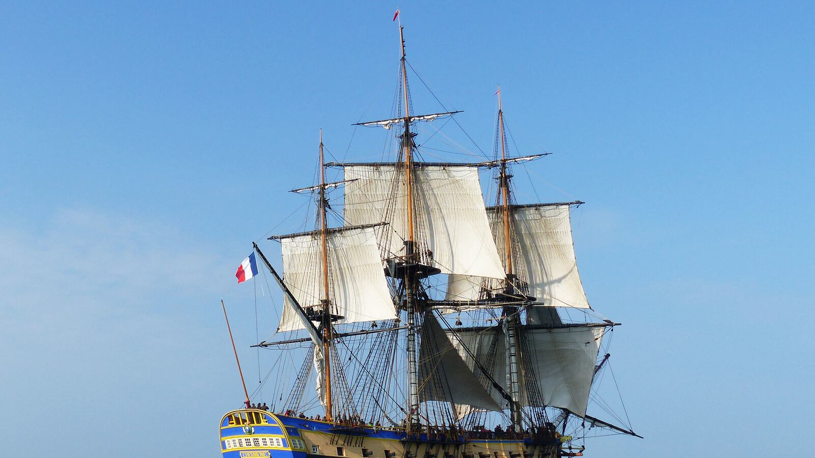articles/2015/01/18/l-hermione-the-ship-that-saved-america-is-now-saving-a-historic-french-town/150117-oconnor-lhermione-french-ship-saved-america-tease_m7yfjv