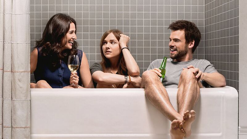 galleries/2015/12/17/15-best-tv-shows-of-2015-mr-robot-transparent-more-photos/151216-fallon-tv-12_mburjy