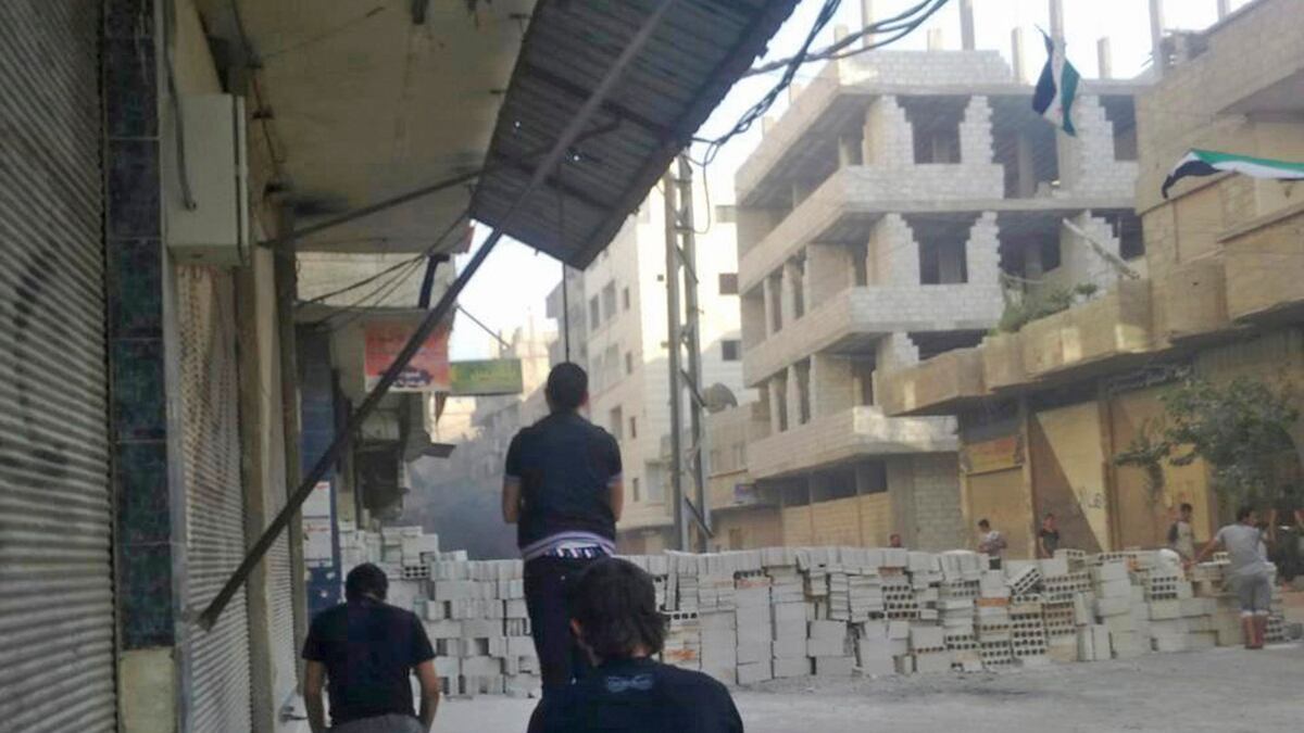 cheats/2012/07/16/syrian-capital-under-siege/syria-fighting-continues-in-damascus-cheat_lpgxjm