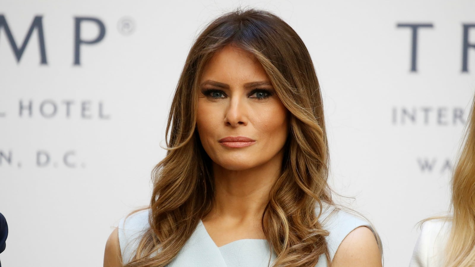 cheats/2017/02/07/melania-trump-settles-libel-lawsuit-with-blogger/170207-melania-trump-escort-settle-cheat_qvhg3s