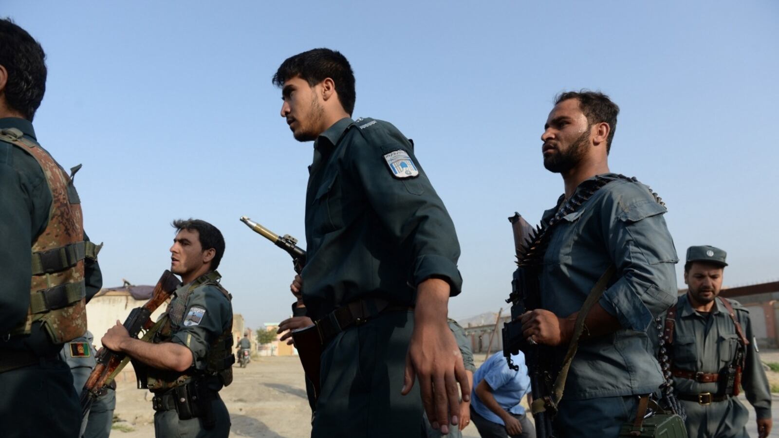 cheats/2014/07/28/afghan-forces-can-t-find-weapons/140728-afghan-weapons.jpg_zf73te