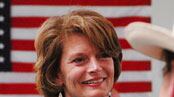 articles/2010/08/25/alaska-senate-race-will-murkowski-run-as-third-party-candidate/walshe-murkowski_122180_qtfif9