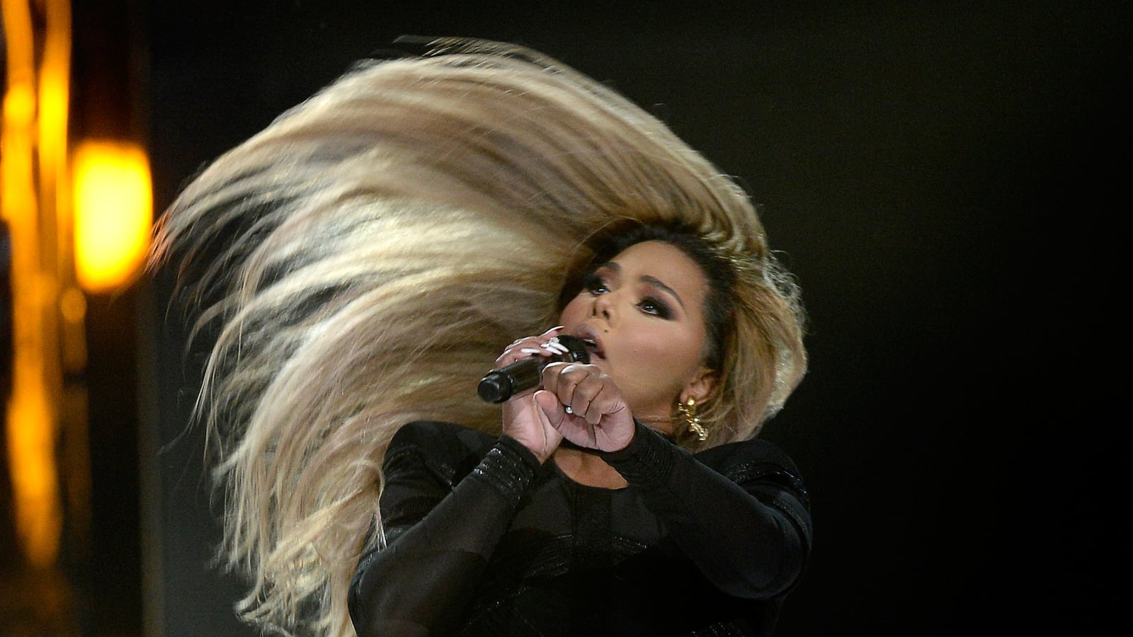 articles/2015/06/29/the-bet-awards-outshines-the-grammys-what-the-grammy-awards-can-learn-from-the-bets/150629-bugbee-bet-awards-tease_vlm7ta