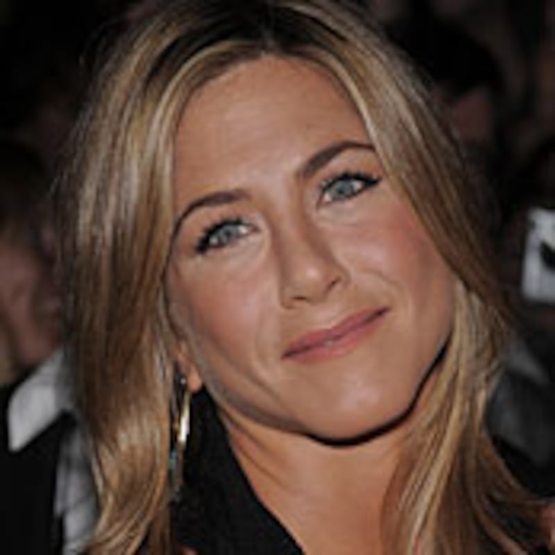 articles/2008/11/21/my-love-affair-with-the-aniston/klein-aniston_5423_lrhvne