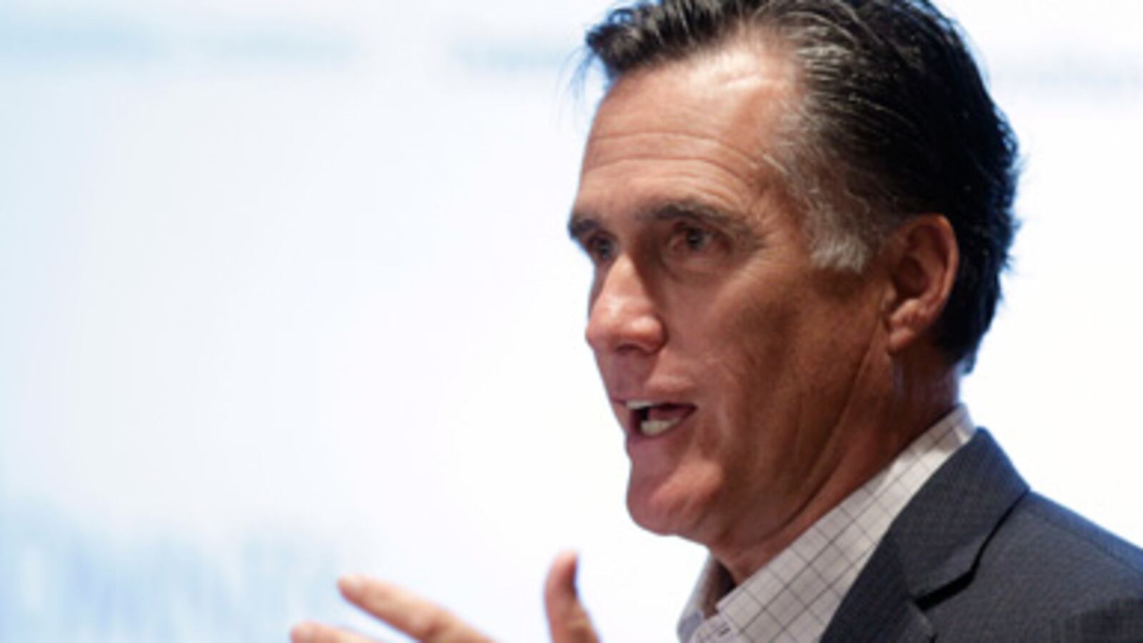 articles/2011/05/13/mitt-romneys-tough-campaign-to-distance-himself-from-obamacare/stone-romney_180089_axyim9