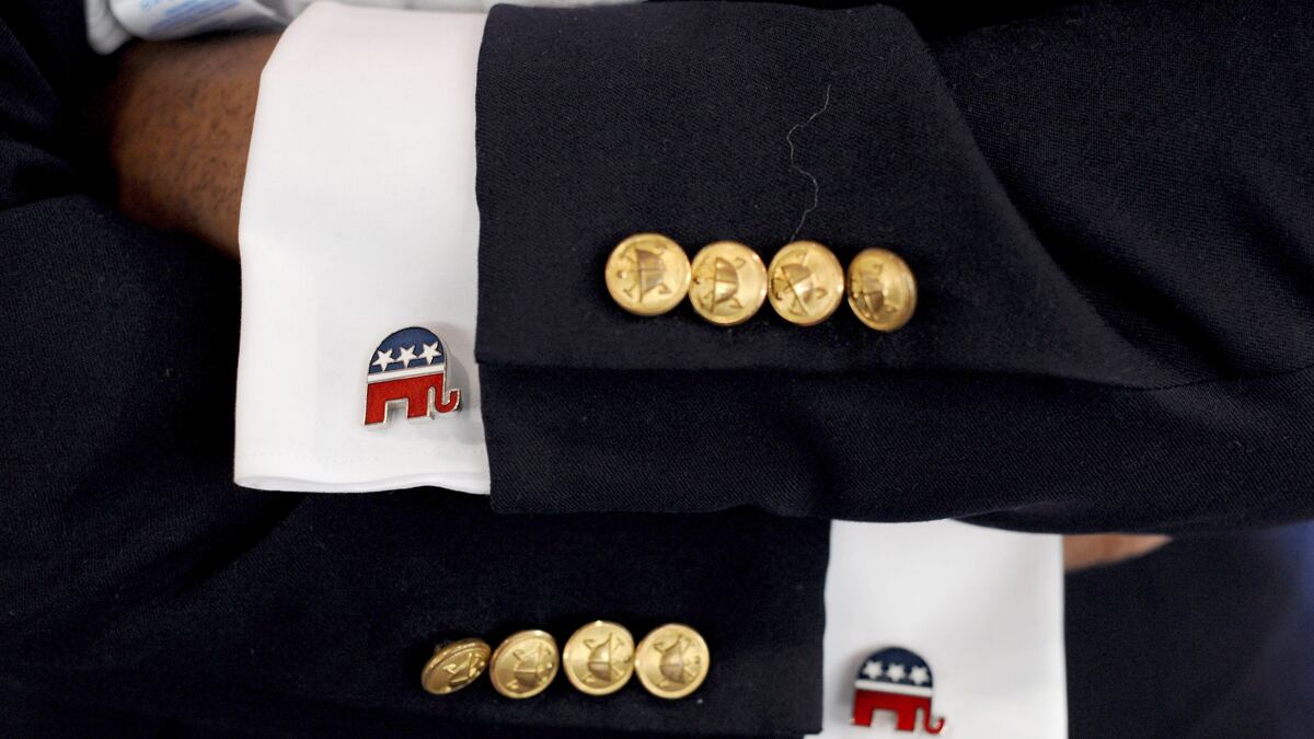 articles/2012/07/13/american-oligarchy/presidential-wealth-avlon-teaser_knzpcv