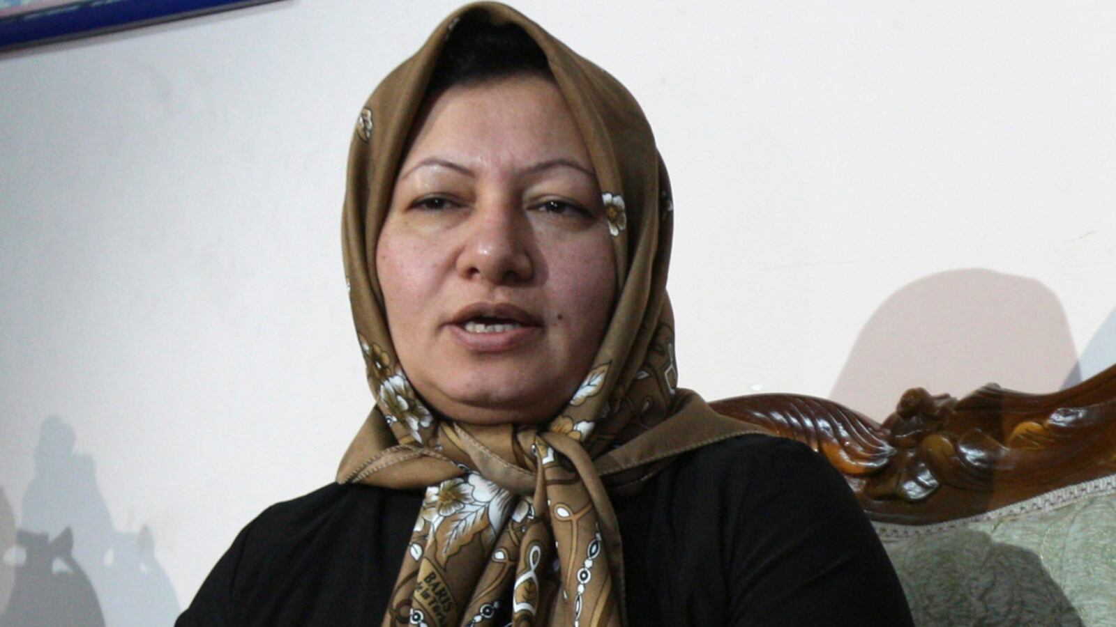 cheats/2011/12/27/iranian-woman-could-be-hanged/iran-woman-could-be-sentenced-hanging-cheat_pwlqwp