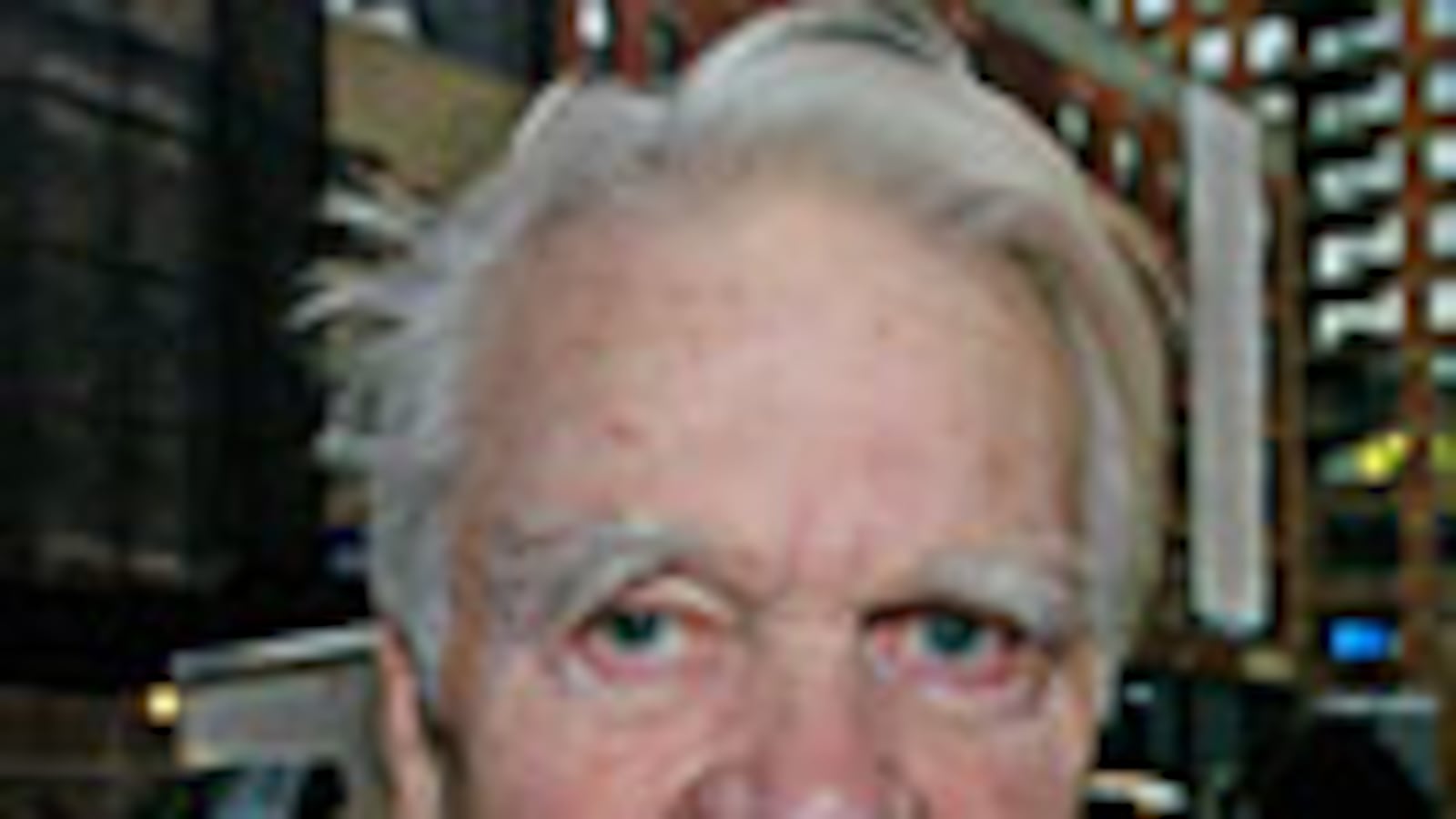 articles/2009/07/18/journalists-politicians-and-actors-remember-cronkite/cronkite-wrap---rooney_v1wc70