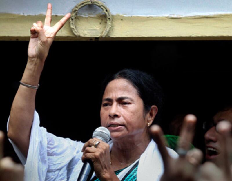 articles/2011/05/18/indias-political-superwoman-mamata-banerjee-to-lead-bengal/chaudhury-banerjee_181200_xc8qqq