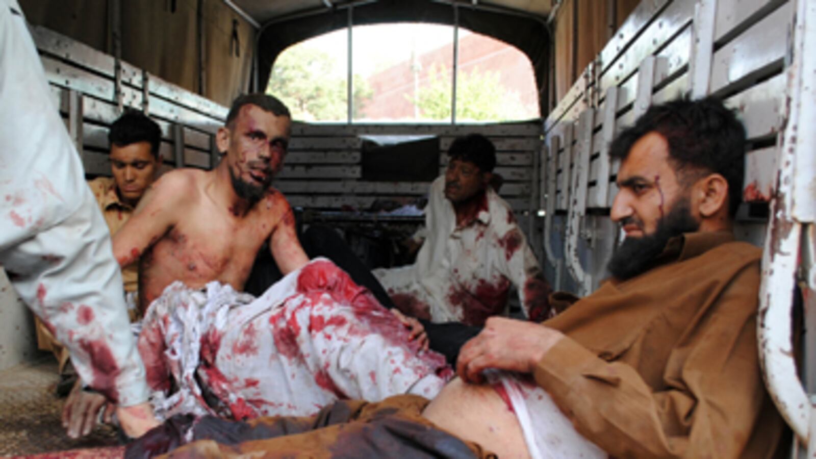 cheats/2011/05/13/pakistan-bombing-not-for-osama/pakistan-bombing-513_skggaq
