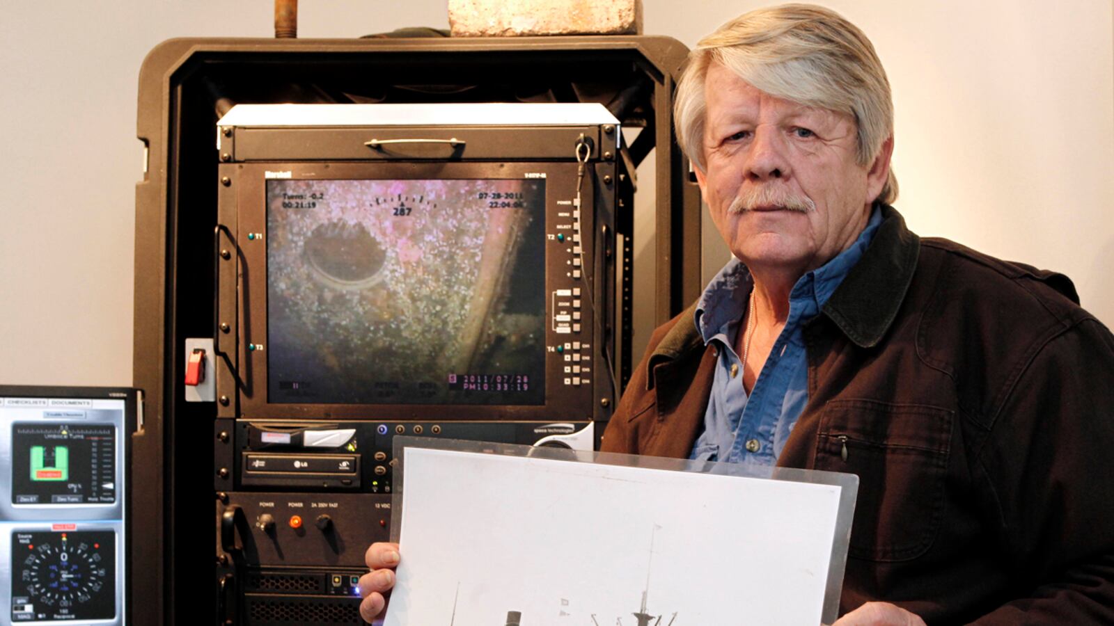 cheats/2012/02/01/man-finds-3b-wwii-treasure/greg-brooks-treasure-hunt-cs_fkk4j8