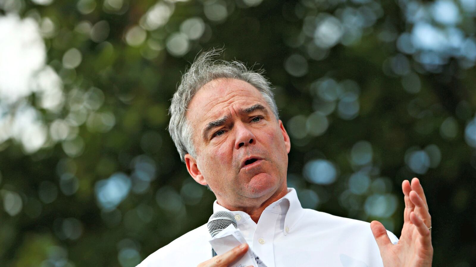 cheats/2016/09/06/tim-kaine-bashes-trump-for-hosting-gaddafi/160906-tim-kaine-cheat_pzrtym