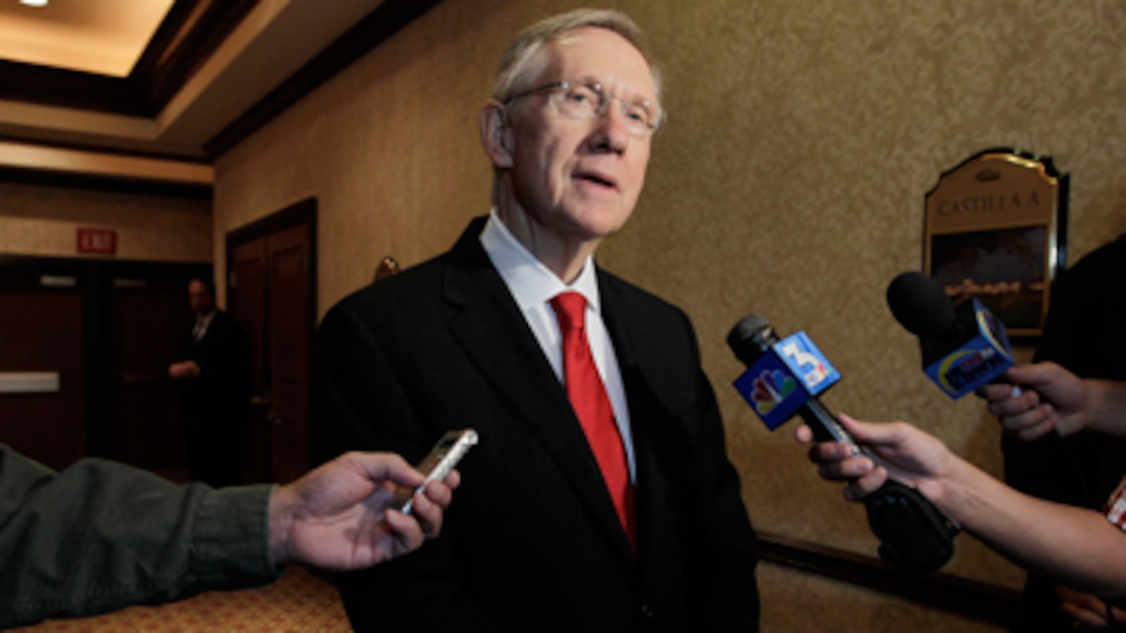 articles/2010/10/13/nevadas-close-election-harry-reids-last-stand/friess-harry-reid_131862_hewmhj