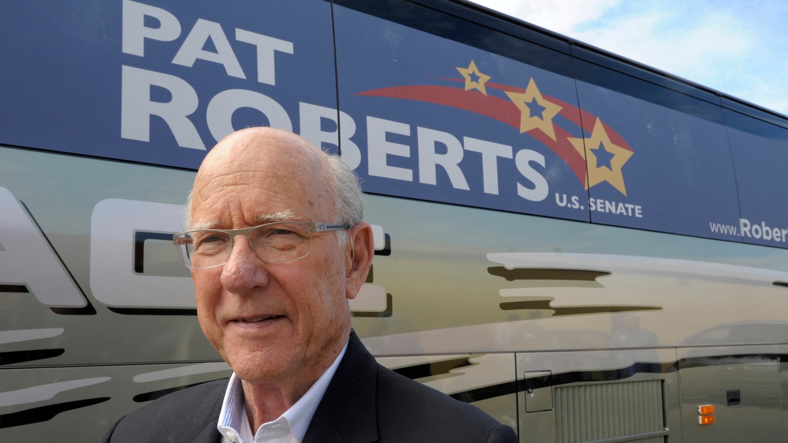 articles/2014/11/05/kansas-republicans-pat-roberts-and-sam-brownback-lifted-by-rising-tide/141105-jacobs-roberts-tease_bvycuo