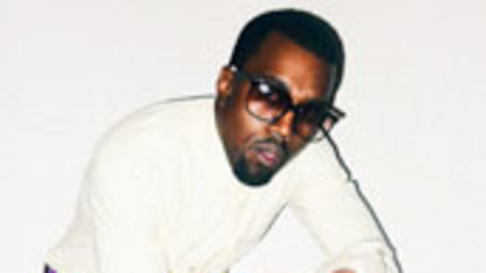 articles/2009/10/13/kanyes-softer-side/kanye-west_55566_zzvi4y