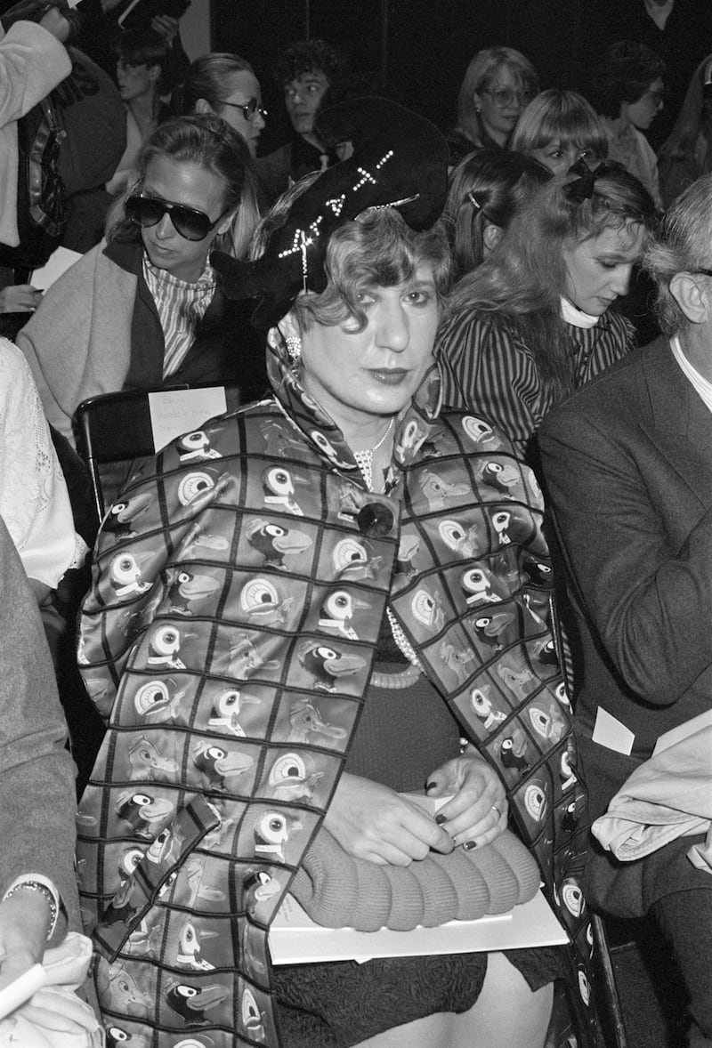 galleries/2013/10/30/the-best-of-chloe-attitudes-photos/131029-chloe-anniversary-9_wz8dwl