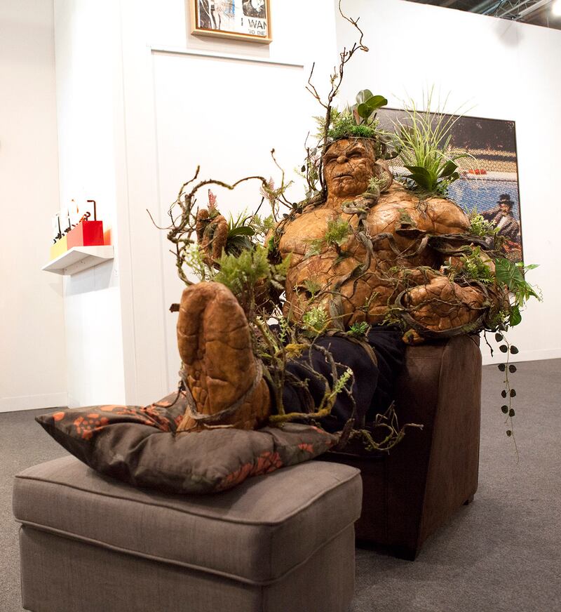 galleries/2015/03/05/the-weird-and-wonderful-armory-show-photos/150305-armory-07_lfy5wx