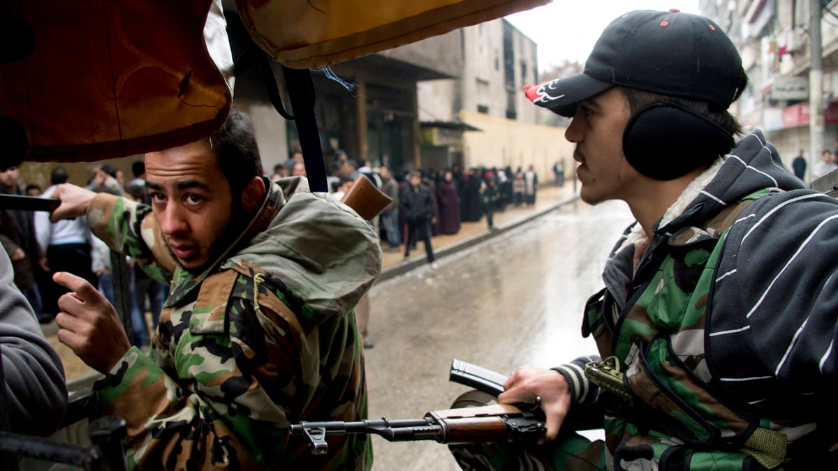 cheats/2012/12/08/syrian-rebels-aim-for-airport/syria-rebels-damascus-airport-cheat_ft5udz