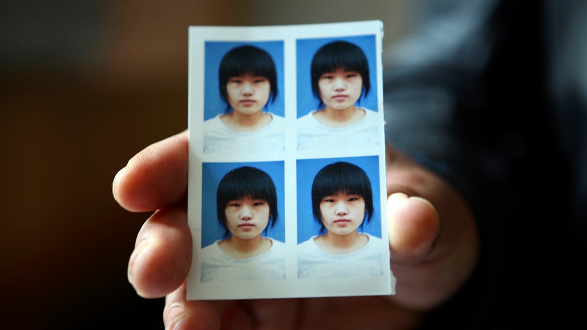 articles/2012/08/15/lu-jianbo-stabs-woman-on-camera-viral-violence-in-china/levin-china-anger-lu_okur8c