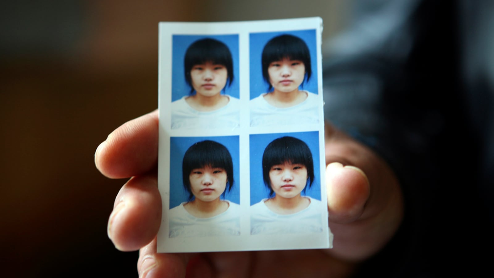 articles/2012/08/15/lu-jianbo-stabs-woman-on-camera-viral-violence-in-china/levin-china-anger-lu_okur8c