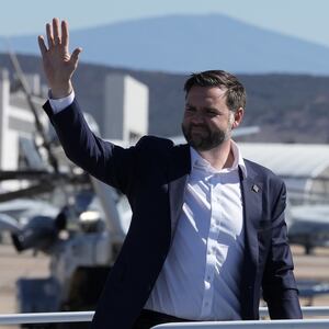 SAN DIEGO, CA - OCTOBER 19: US Vice President JD Vance, second lady Usha Vance and one their children board Air Force Two at Marine Corps Air Station Miramar on October 19, 2025 in San Diego, California. Vice President Vance and his family were in Southern California to attend the 250th anniversary celebration of the Marine Corps at Camp Pendleton, near San Diego. (Photo by Oliver Contreras-Pool/Getty Images)