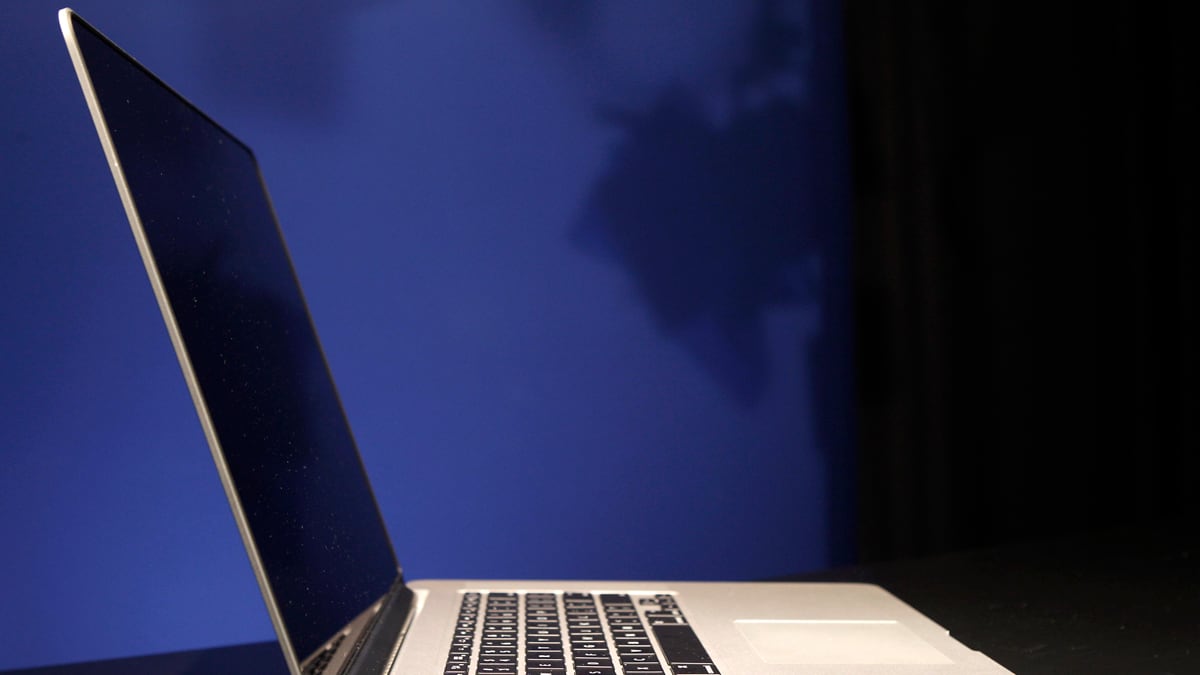 articles/2012/06/15/5-reasons-i-hate-my-new-macbook-pro-a-geek-s-critique/macbook-pro-stewart_t11wnt