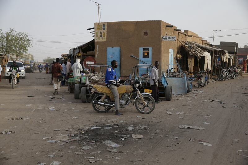 galleries/2015/06/13/smuggled-through-niger-photos/150529-niger-smuggled3_xnu6b3