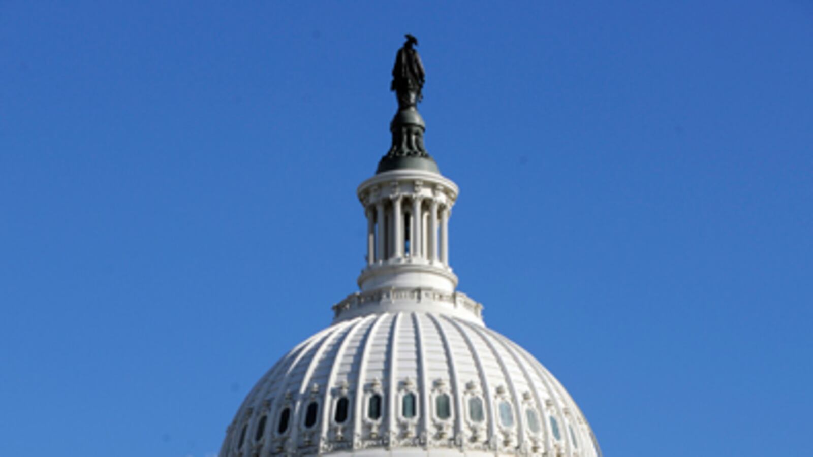 cheats/2009/10/29/30-congressmen-under-ethics-investigation/capitol-hill_oj7mkh