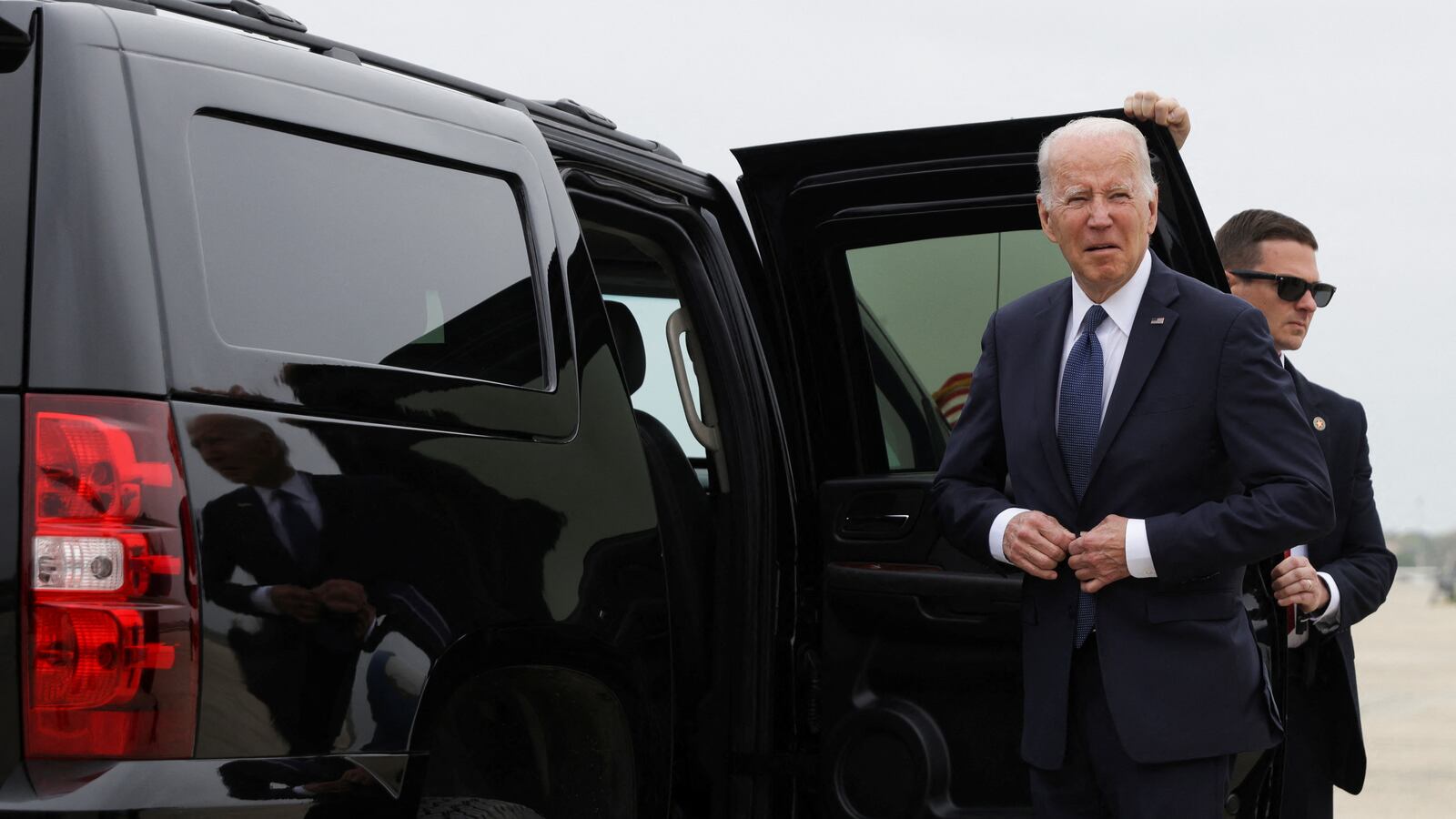 2022-04-25T152453Z_1592802269_RC2EUT9MP9P2_RTRMADP_3_USA-BIDEN_f3xebp