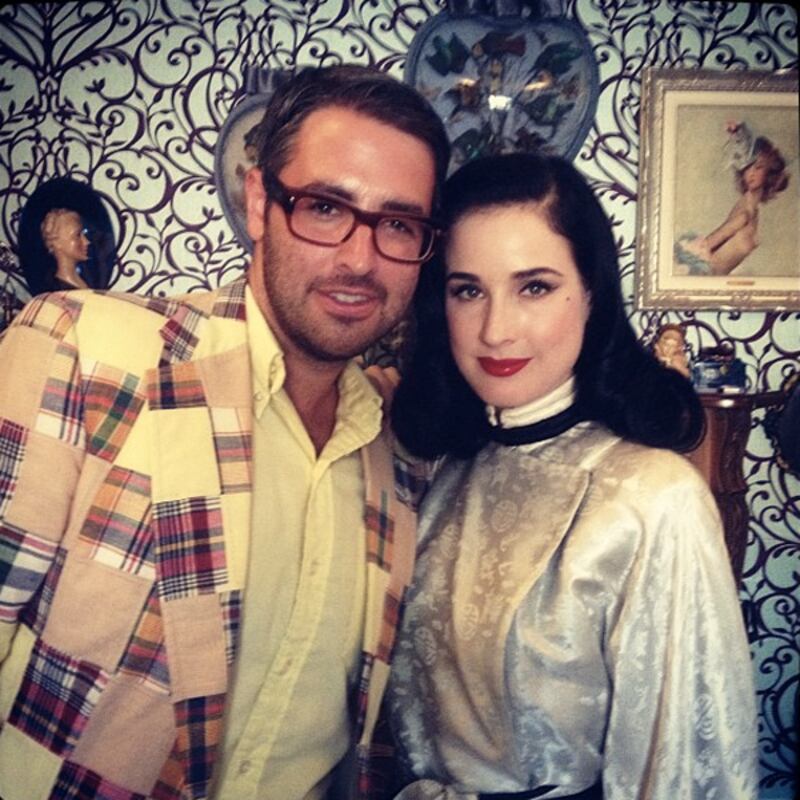 galleries/2012/08/04/bar-refaeli-rachel-zoe-more-fashion-instagrams-photos/instagram-ari-seth-cohen_eeeshy