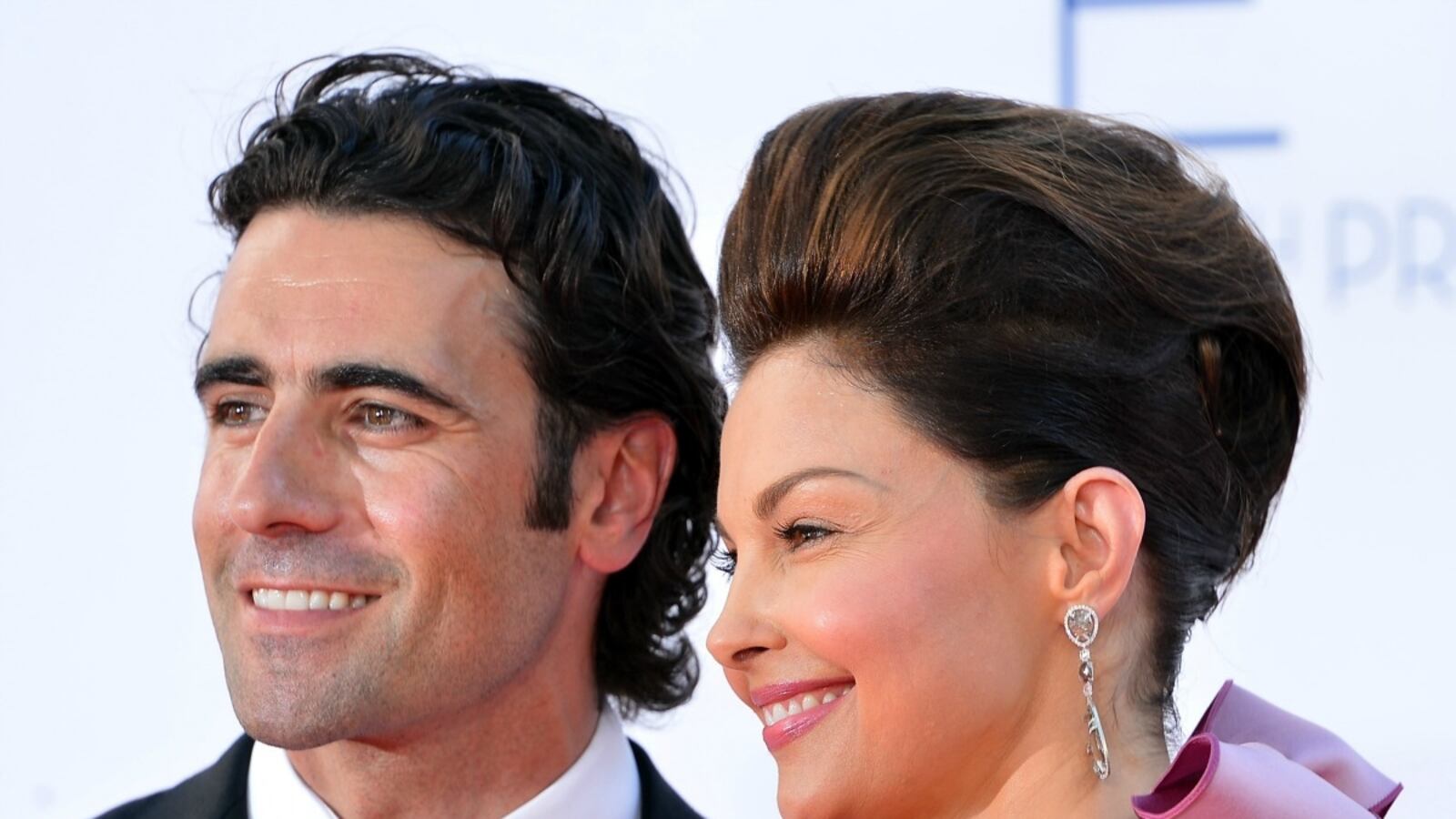 cheats/2013/01/29/ashley-judd-husband-are-separating/judd-husband-split-cheat_rqzrok