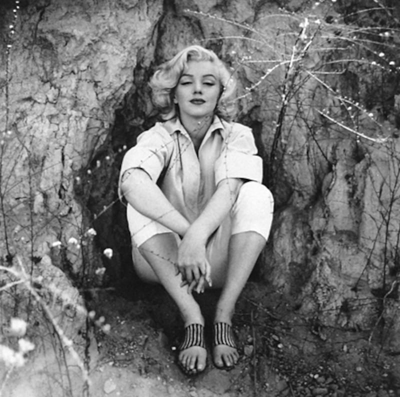 galleries/2011/06/01/happy-birthday-marilyn/marilyn-85---laurel-canyon_v8knlo