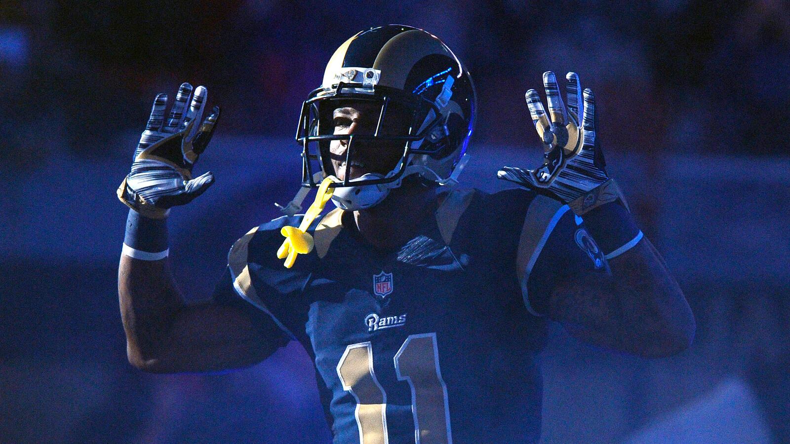articles/2014/12/01/the-st-louis-rams-enter-the-ferguson-fray/141130-kohn-rams-tease_afsl3v
