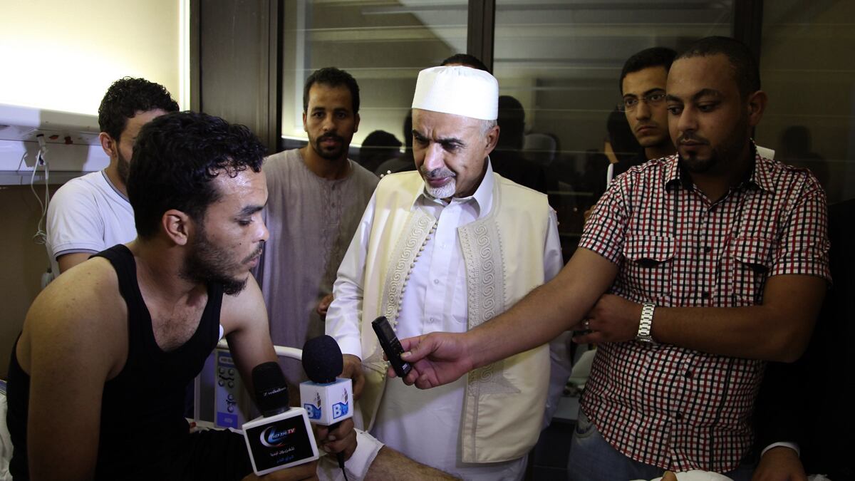 articles/2012/09/15/despite-arrests-in-consulate-attack-confusion-persists-in-libya/libya-violence-dettmer_fznckf