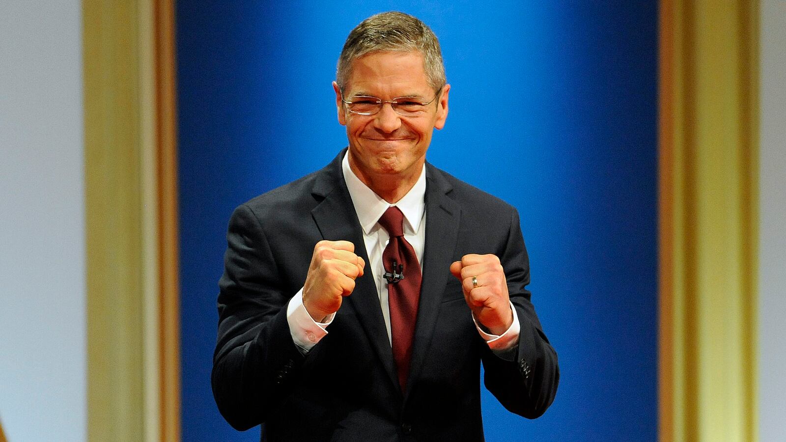 articles/2014/10/15/these-candidates-are-courting-the-muslim-vote/141014-Obeidallah-muslim-vote-tease_wktdvi