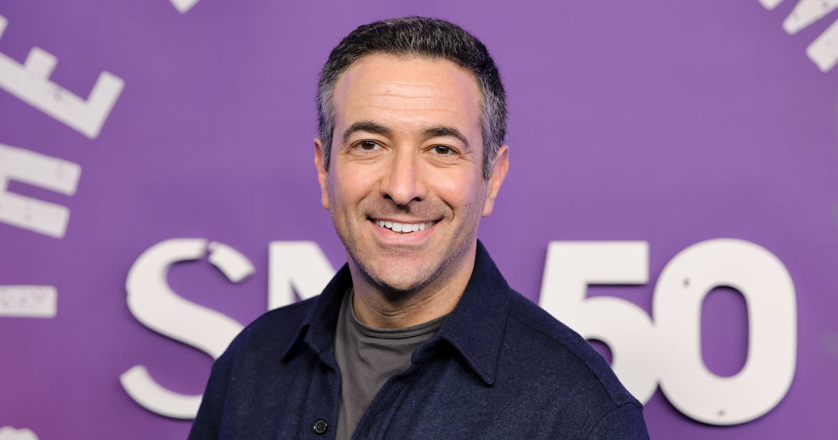 **Option 1 (Concise & Keyword-Rich):** Ari Melber MSNBC Exit Rumors
