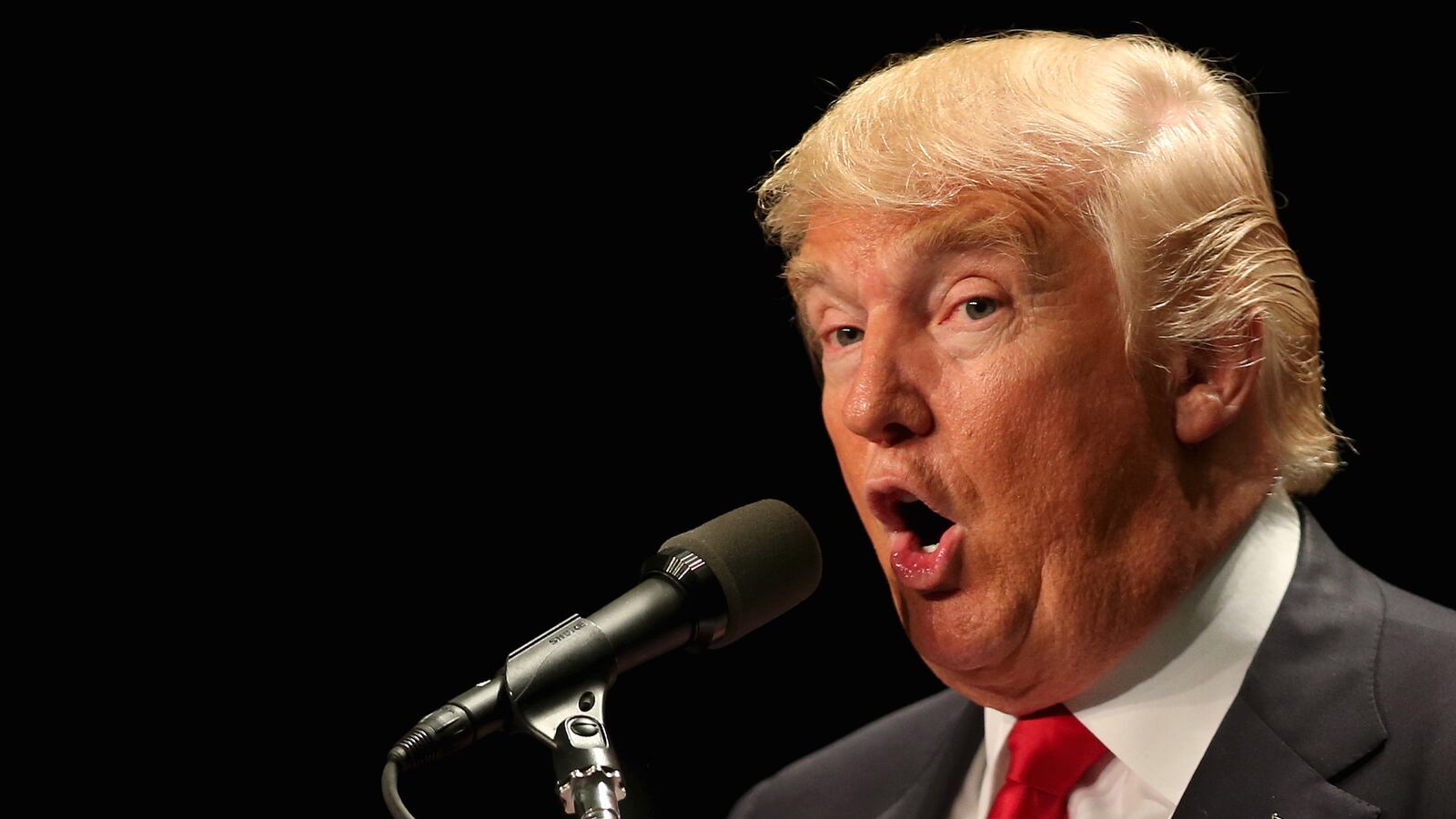 cheats/2016/04/14/ex-apprentice-stars-to-disavow-trump/160414-trump-apprentice-disavow-cheat_dsujls