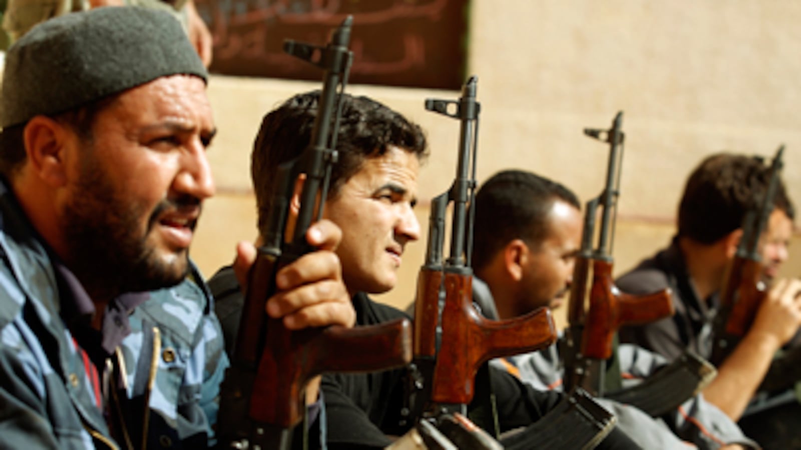 cheats/2011/06/01/un-libya-rebels-guilty-of-war-crimes/libya-rebels-512_ddaqxq