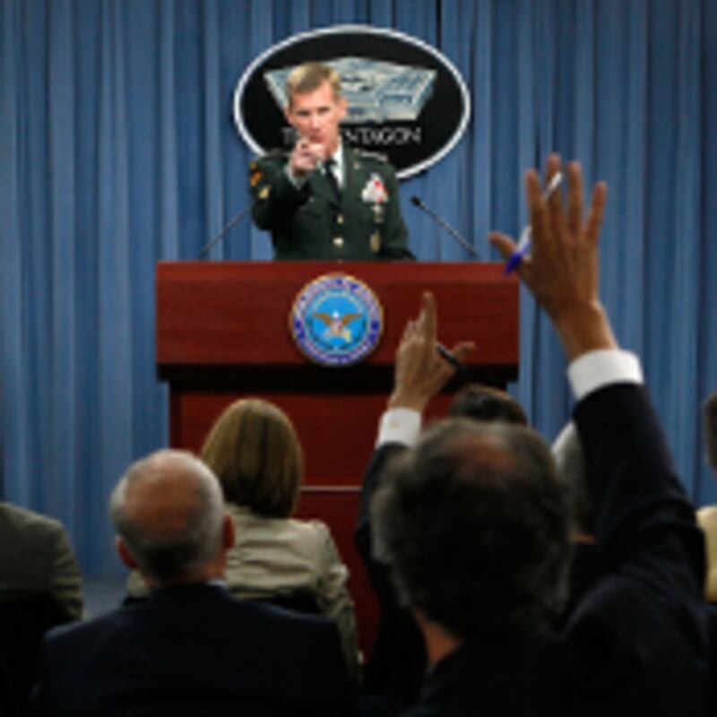 articles/2010/06/23/how-rolling-stones-michael-hastings-got-general-mcchrystal-on-record/dezenhall-mcchrystal-press_109234_qgsy4n