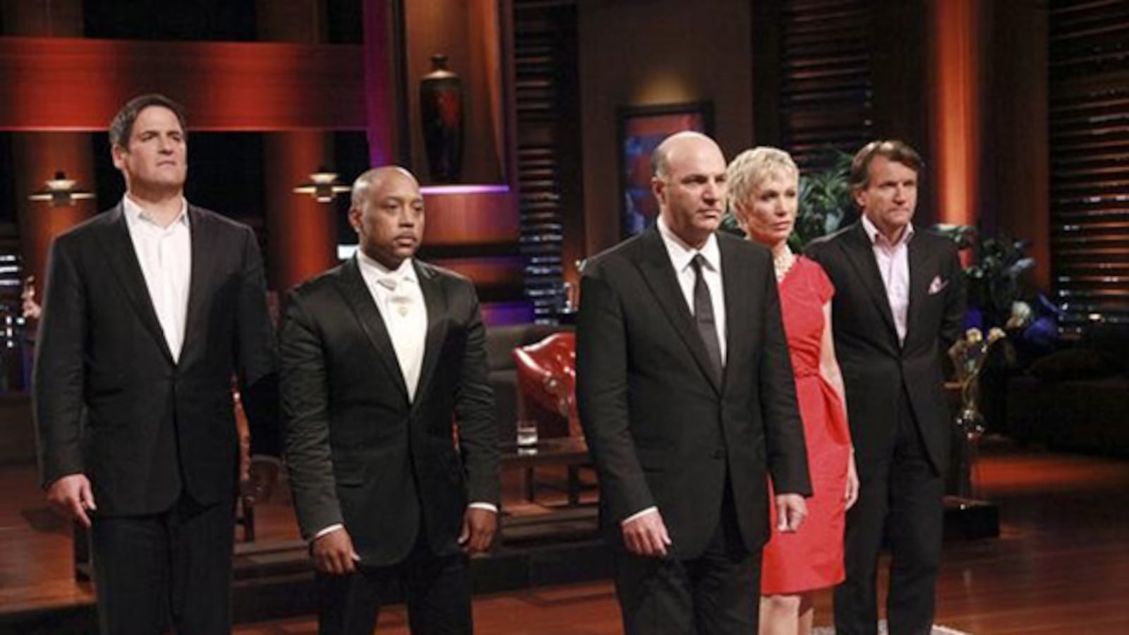articles/2012/05/11/shark-tank-s-sneak-attack/shark-tank-dehnart_uqvx2t