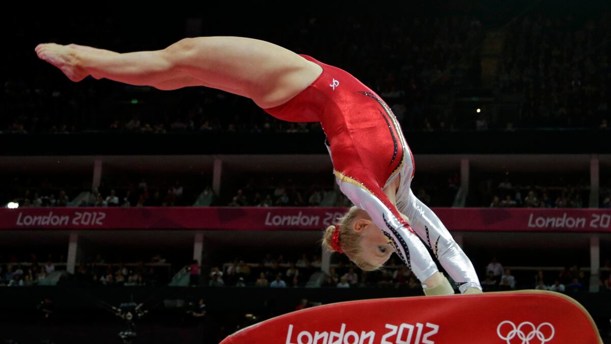 cheats/2012/07/29/gymnastics-competitions-underway/olympics-gymnastics-day-two-cheat_ezvzvh
