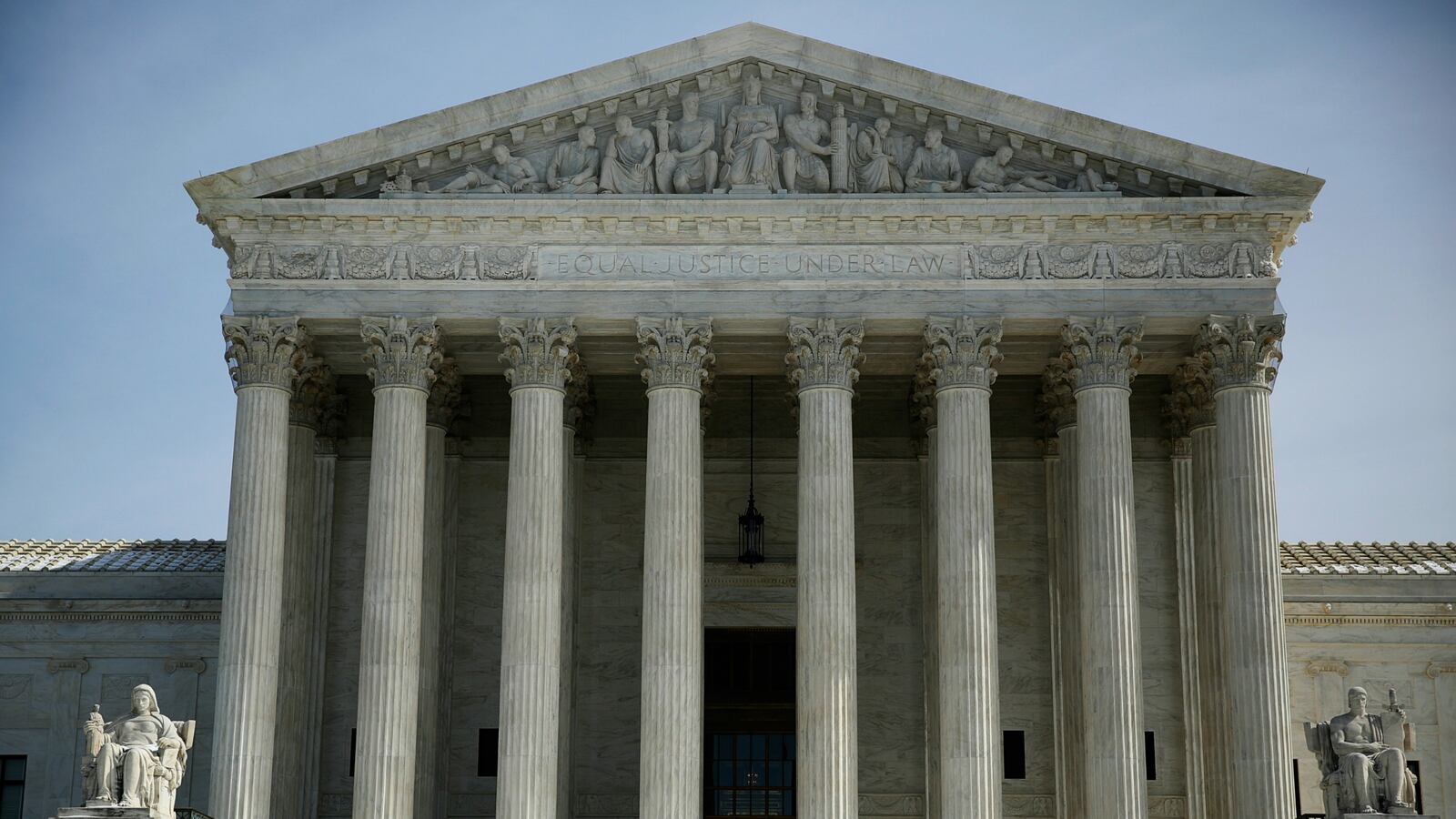 cheats/2015/11/06/obamacare-heads-to-scotus-for-third-time/151106-scotus-cheat_nykkjh