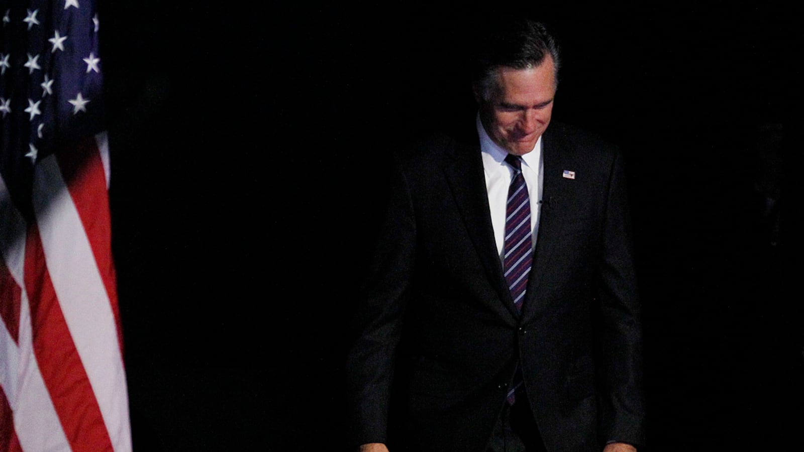 cheats/2012/11/09/romney-weighs-post-election-options/romney-fall-off-map-cheat_lmdbpd