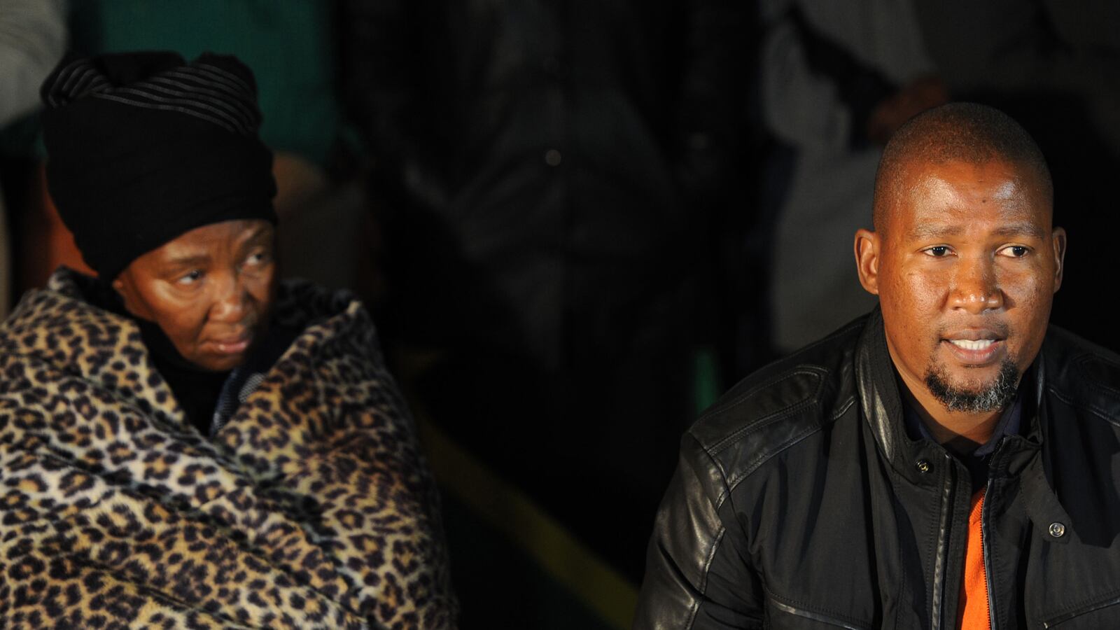 cheats/2013/07/04/mandela-grandson-airs-family-feud/130704-mandela-fam-cheat_qmqyod