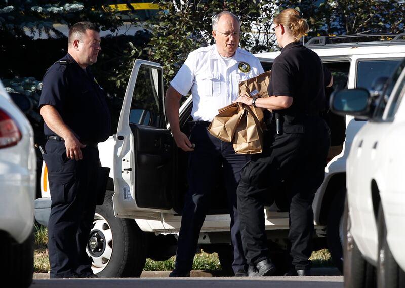 galleries/2012/07/20/aurora-colorado-dark-knight-shooting-photos/gal-co-shooting-11_eoiiyy