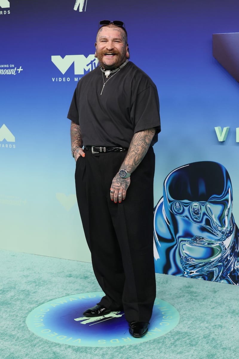 Teddy Swims attends the 2026 MTV Video Music Awards (VMAs) at Peacock Theater on September 27, 2026 in Los Angeles, California.