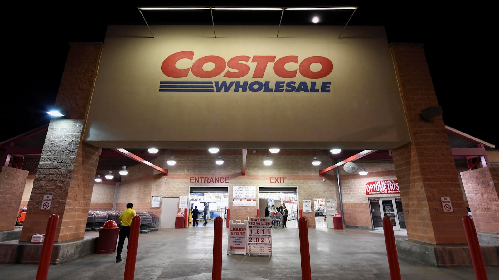 Costco will crackdown on shoppers sharing membership cards with non-members in self-service checkouts.