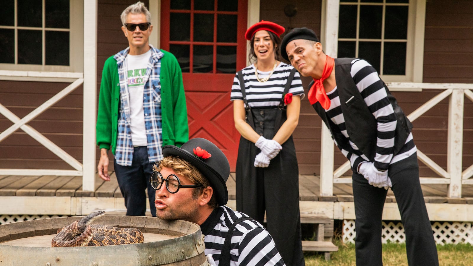 220203-Fallon-TDB-Obsessed-tease_aqp282