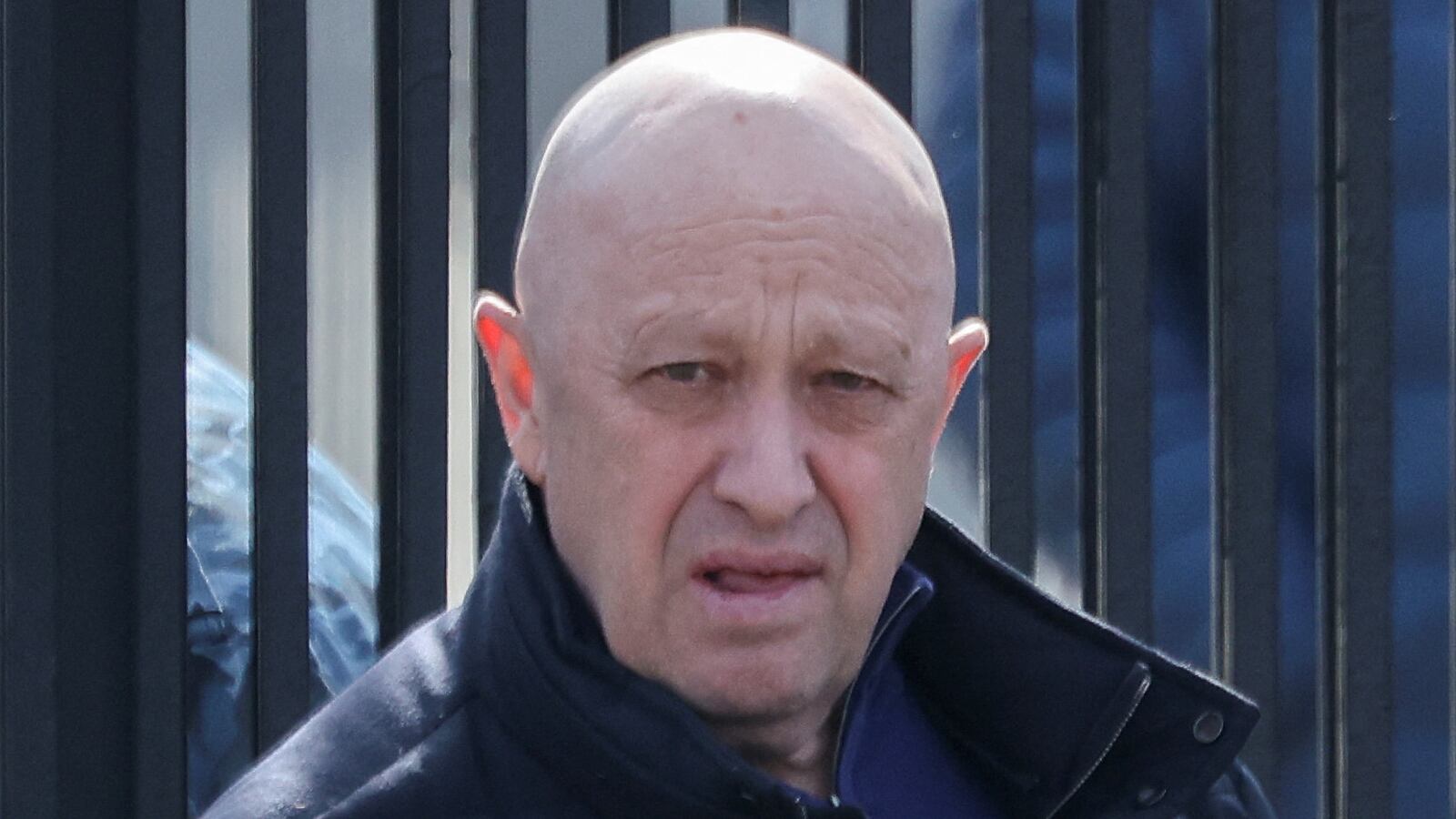 2023-04-08T090445Z_1505681180_RC27A0AIT732_RTRMADP_3_RUSSIA-BLAST-BLOGGER-FUNERAL-PRIGOZHIN_zurgmg