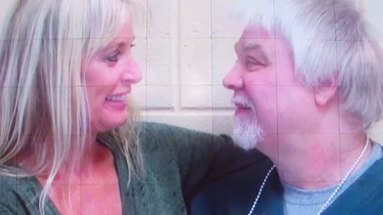 articles/2016/10/04/did-dr-phil-break-up-making-a-murderer-star-steven-avery-s-engagement/161004-wilstein-avery-drphil-tease_oz5pd8